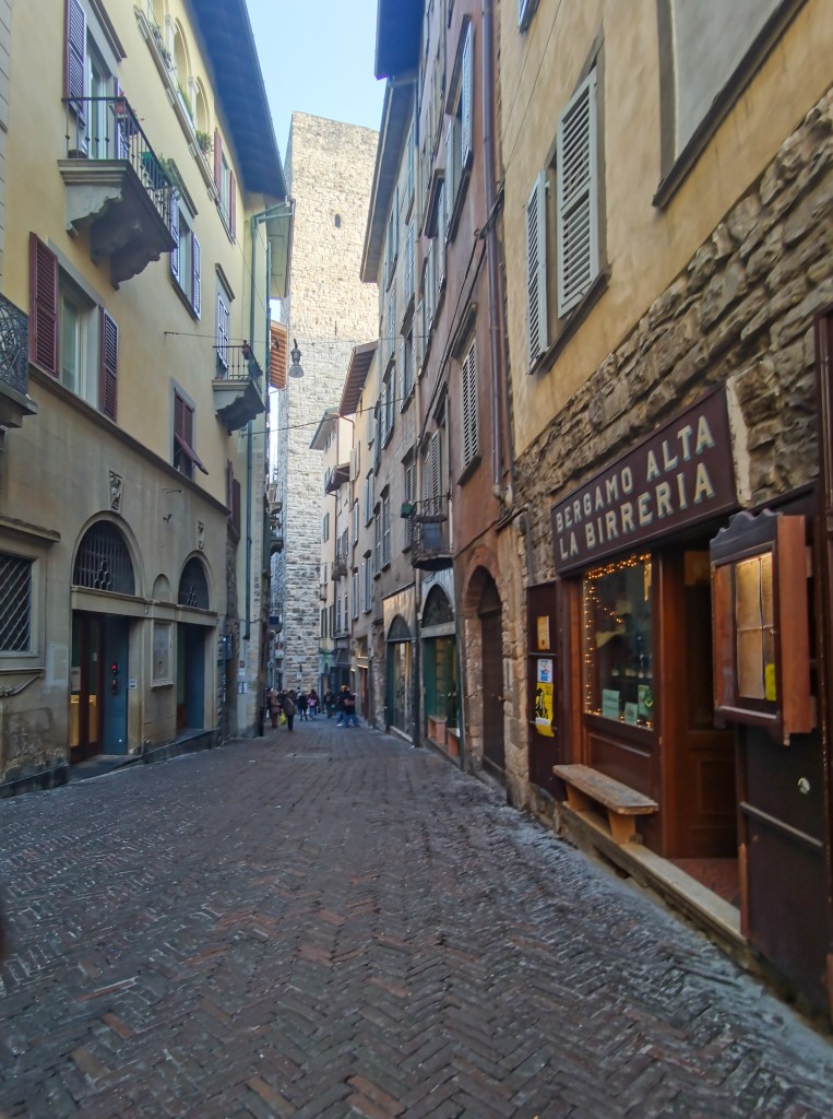 vie medievali, Bergamo